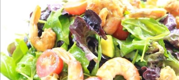 Салат с креветками