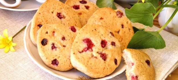 Печенье со смородиной