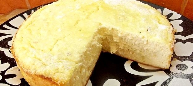 Медовая творожная запеканка с грушами