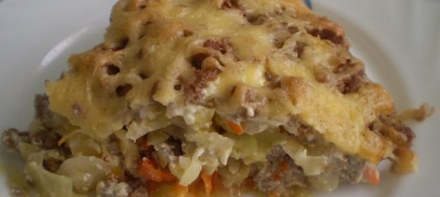 Запеканка с фаршем и капустой