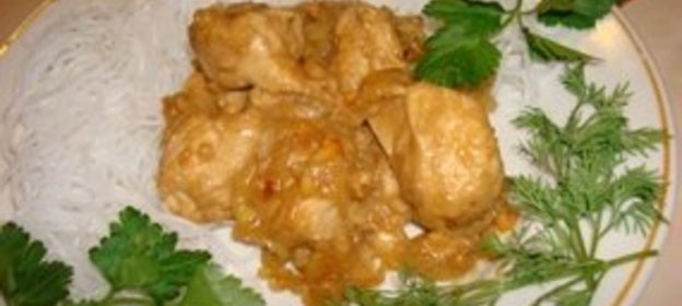 Куриная грудка с арахисом