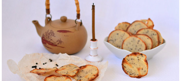 Рисовое печенье с черным перцем