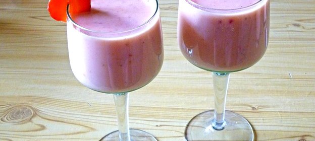 Фруктово-ягодный десерт с медом