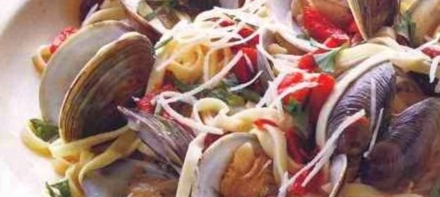 Лапша с моллюсками