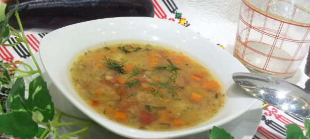 Суп с грибами, имбирем и капустой
