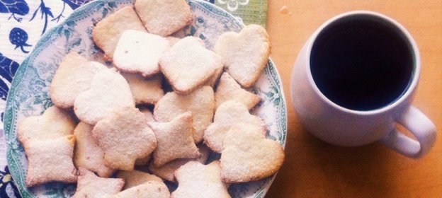 Ванильное песочное печенье с кокосом