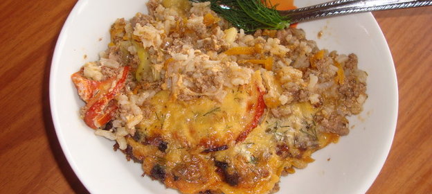 Запеканка из кабачков с фаршем и рисом и бонус-закусочка