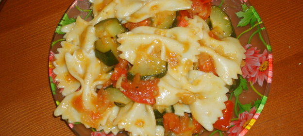 Макароны с кабачками цукинни