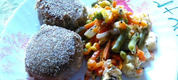 Тефтели из чечевицы с картофелем