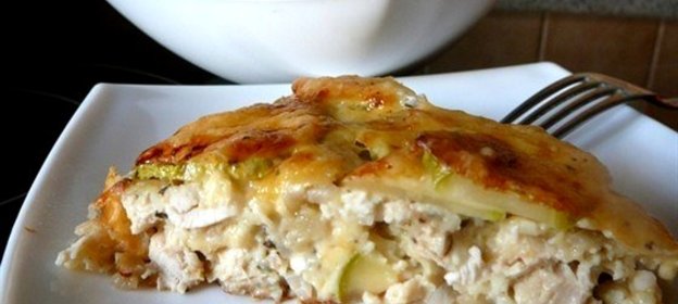 Запеканка с курицей и кабачками