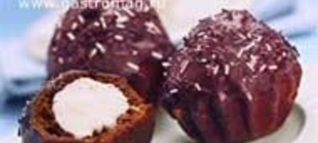 Шоколадные кексы с творожной начинкой