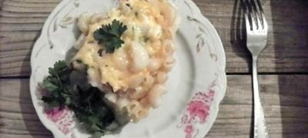 Запеканка из макарон с копченой грудинкой