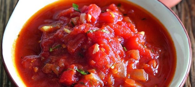 Томатный соус с пряными травами