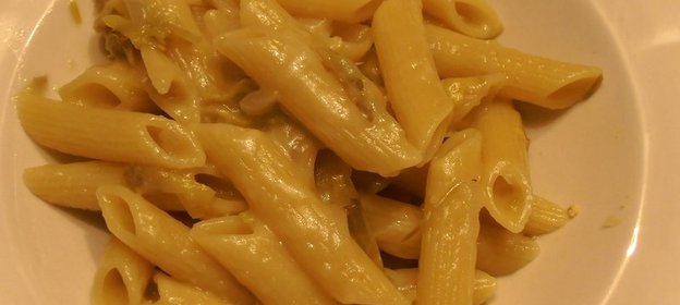 Паста с артишоками и луком-шалотом