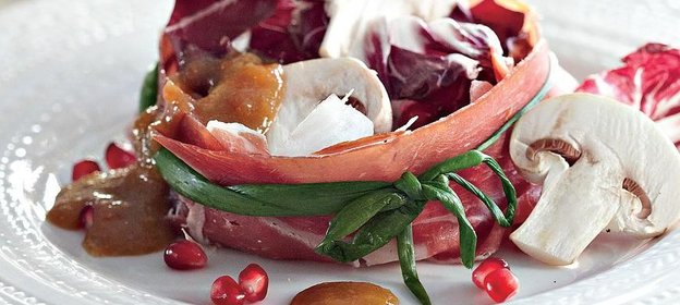 Салат из творога по-домашнему