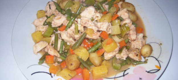 Курочка с ананасом и овощами. Для тех, кто на диете и не только