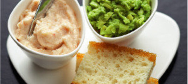 Тарама и паста из авокадо