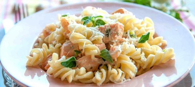 Паста с форелью