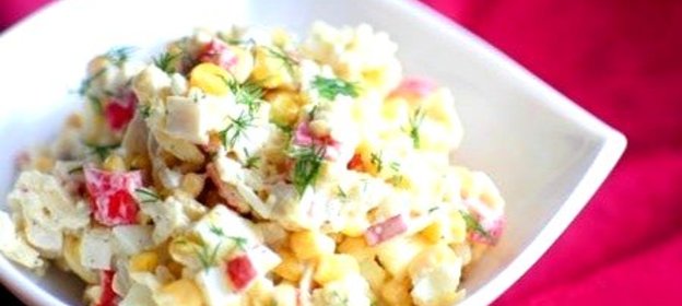 Салат из пекинской капусты с крабовыми палочками