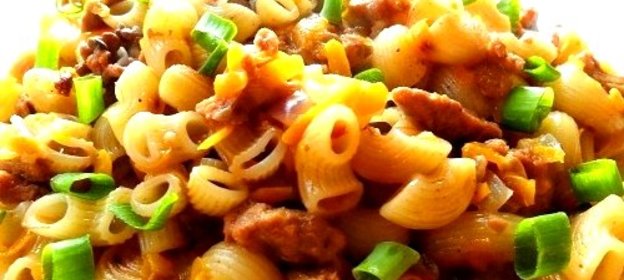 Макароны с курицей в мультиварке