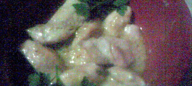 Грудка куриная в пикантном соусе