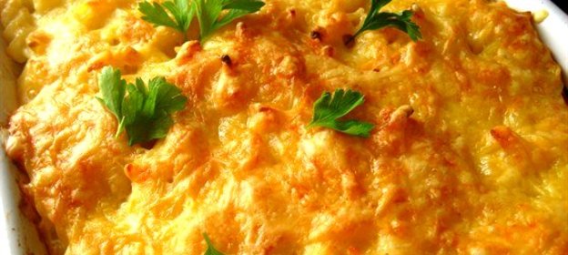Запеченные макароны в сырном соусе