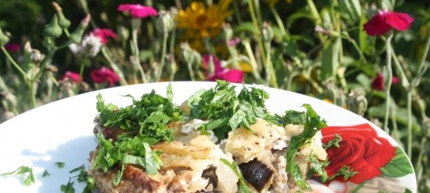 Запеканка из овощей и фарша