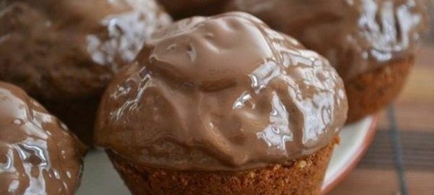 Банановые маффины с шоколадом