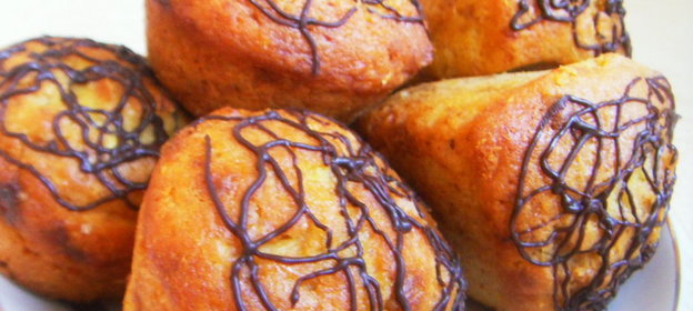 Маффины с халвой и апельсиновой пропиткой