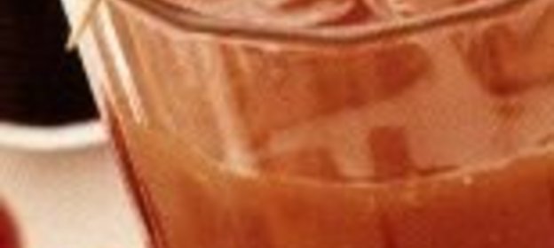 Яблочный соус-пюре.