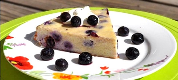 Творожная запеканка с черникой