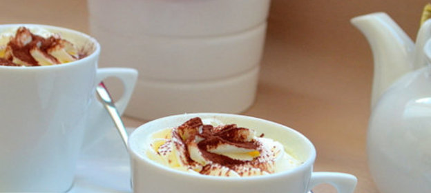 Шоколадный кекс с фундуком