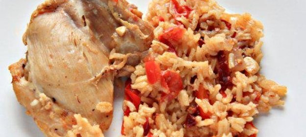 Курица с чипотл и рисом