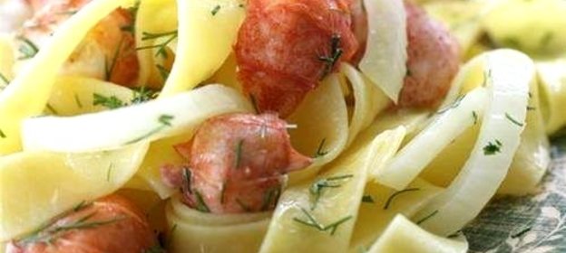 Тальятелле с чили и соусом из раков