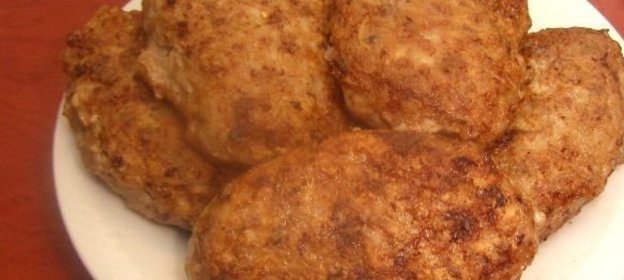 Жаркое из мелких кусочков свинины