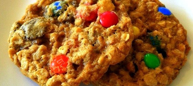 Овсяно-банановое печенье с M&M’s