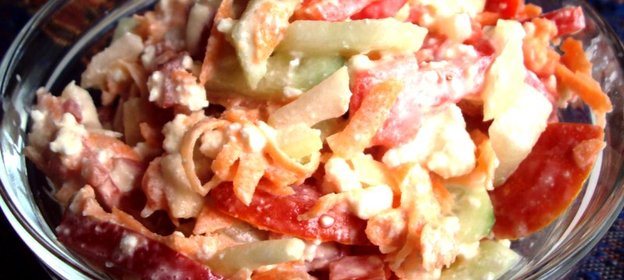 Овощной салат с творогом