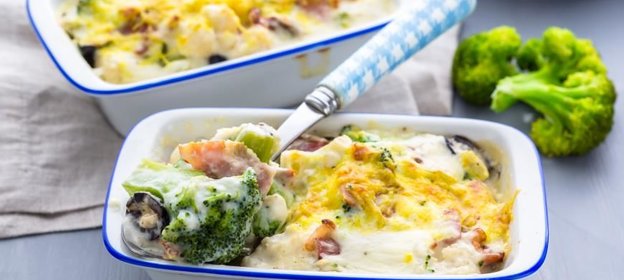 Запеканка с брокколи и цветной капустой