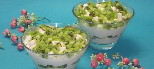 Творожный десерт с киви