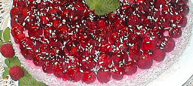 ТОРТ ЯГОДА - МАЛИНА