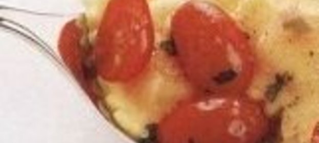 Сырные равиоли с простым соусом