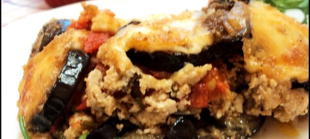 Запеканка из баклажанов с вареным мясом