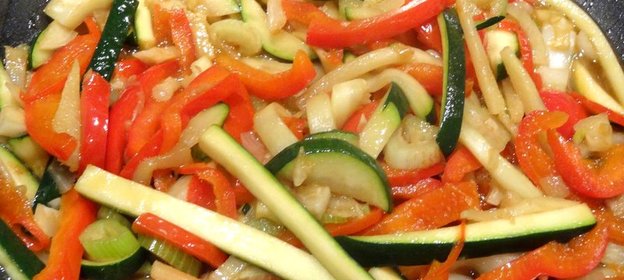 Лойн трески с овощами терияки