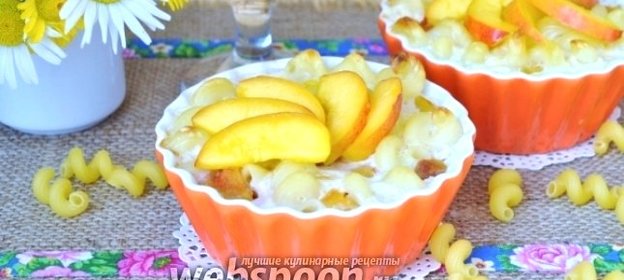 Макаронник с персиками