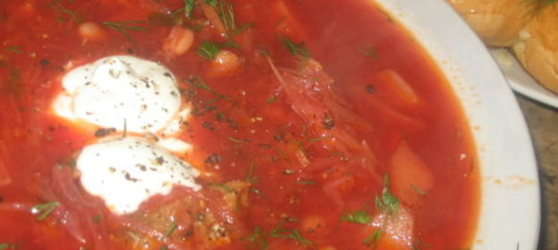 Лапша с тушеной капустой