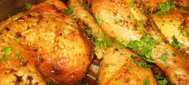 Куриные окорочка в собственном соку.