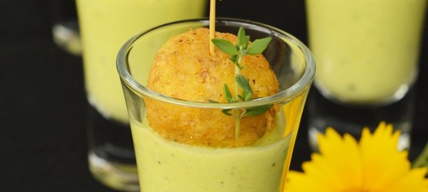 Рыбные фрикадельки с соусом Манго и карри