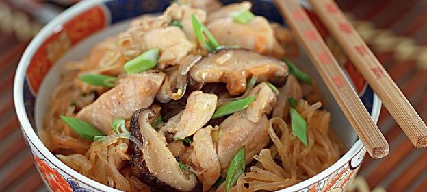 Лапша сотангон с курицей