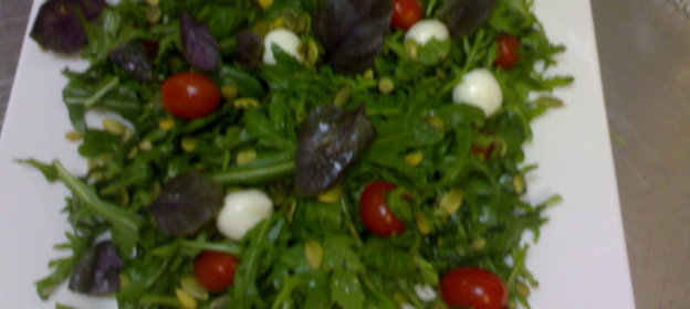 Салат зеленый