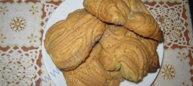 Песочное печенье через мясорубку кудрявое